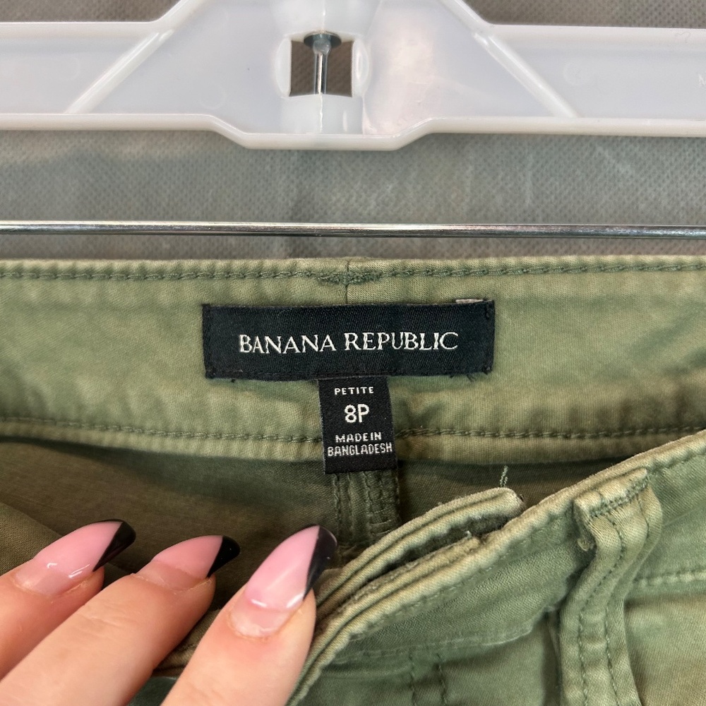 Banana Republic Women's Size 8P Green Sloan Fit Skinny Ankle Pants Cargo Pockets - Picture 2 of 12